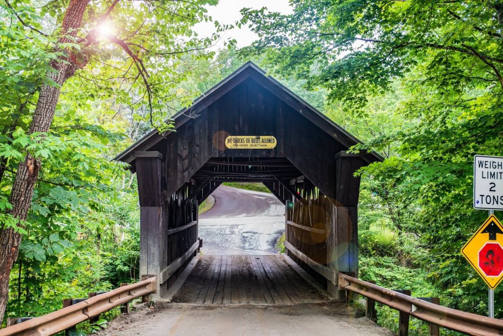 Foto von Niko Timm – Wooden Bridge, Vermont, 2018